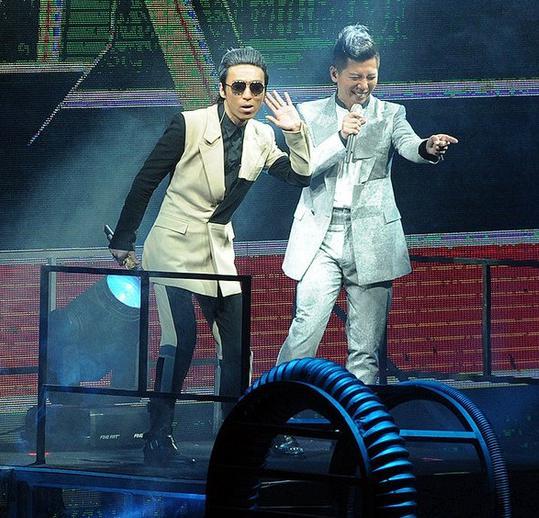 2013羽泉上海演唱會